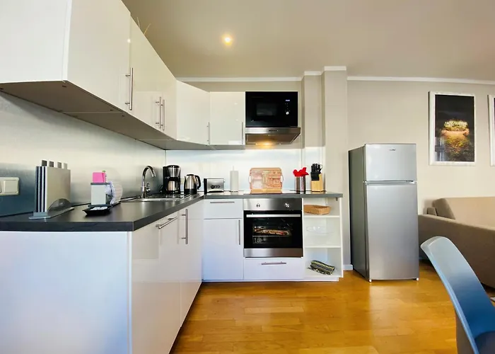 Amaroo - Serviced Apartments 