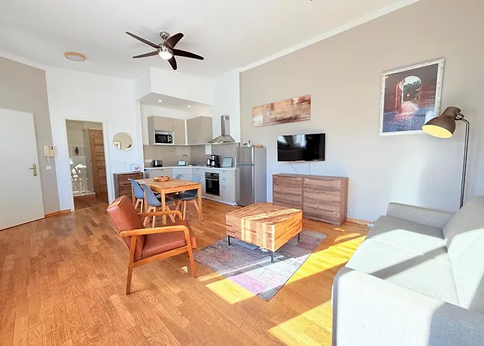 Apartamento Amaroo - Serviced Apartments 