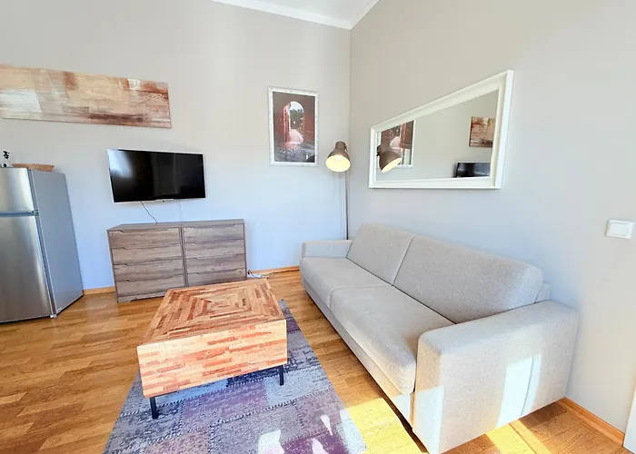 Amaroo - Serviced Apartments 